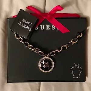 Guess necklace (BRAND-NEW!)